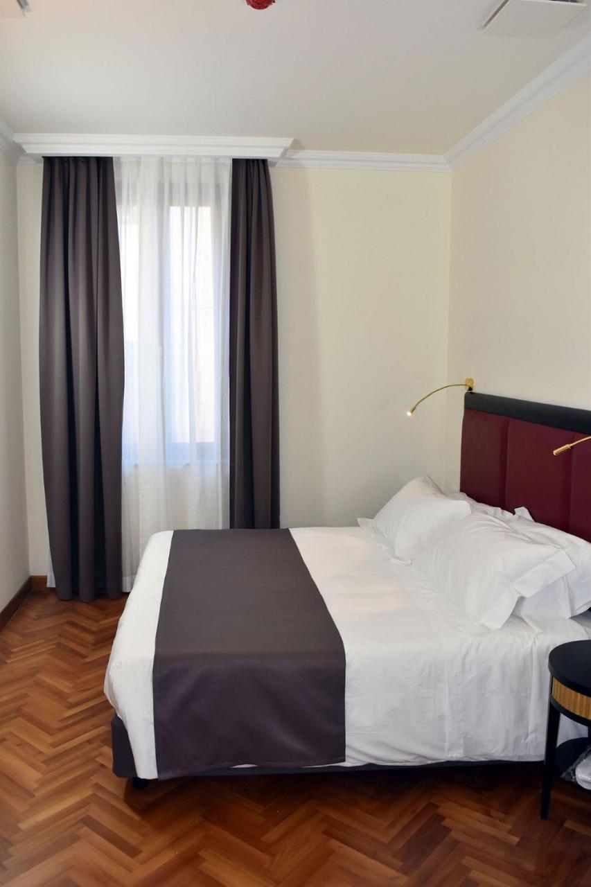 Torrione Hotel Reggio di Calabria Buitenkant foto